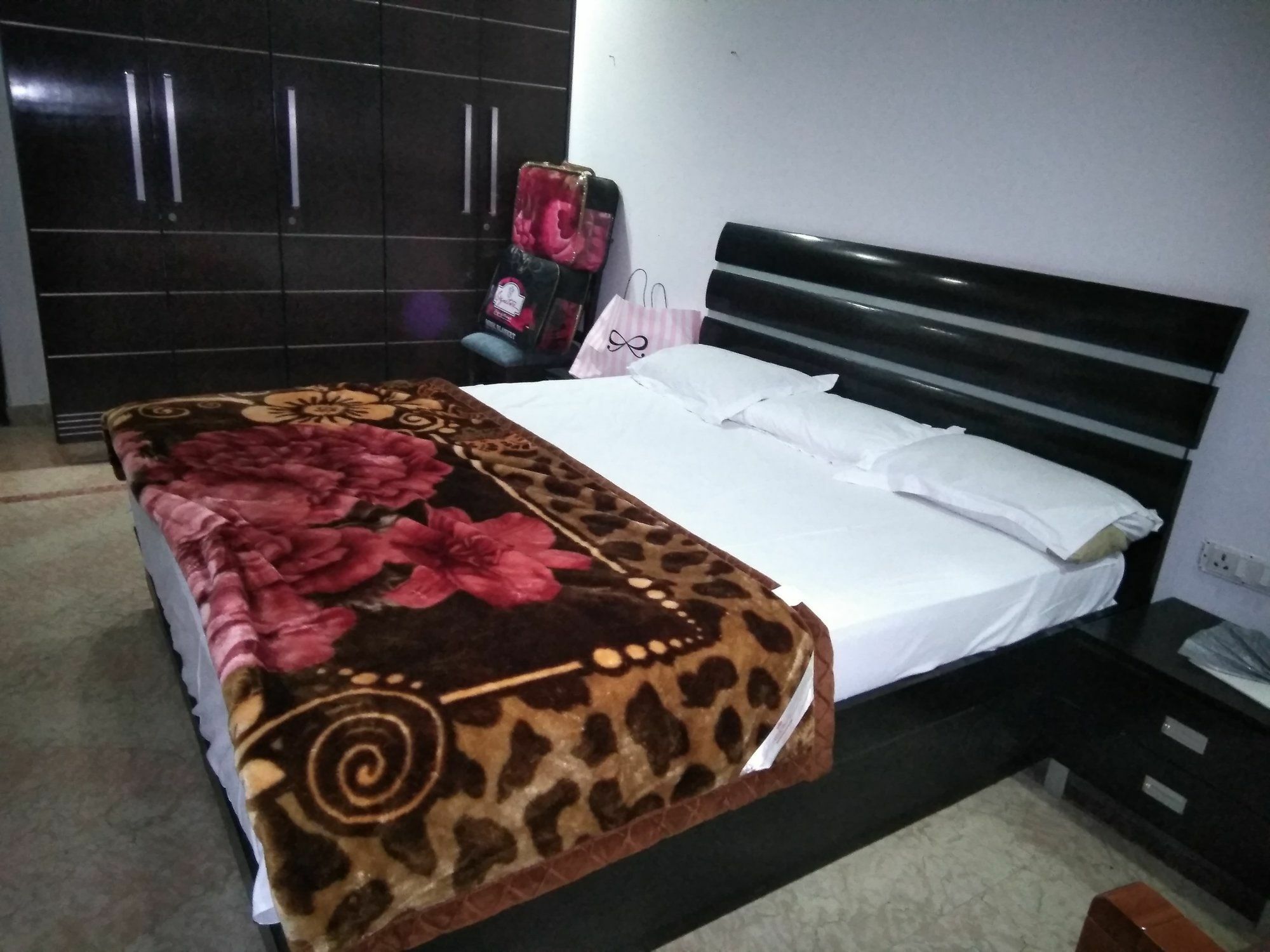Hotel Livia Residency ニューデリー エクステリア 写真
